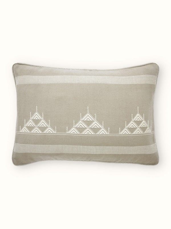 Godna Light Beige Triangle Buta Cotton Handwoven Pattu Cushion Cover