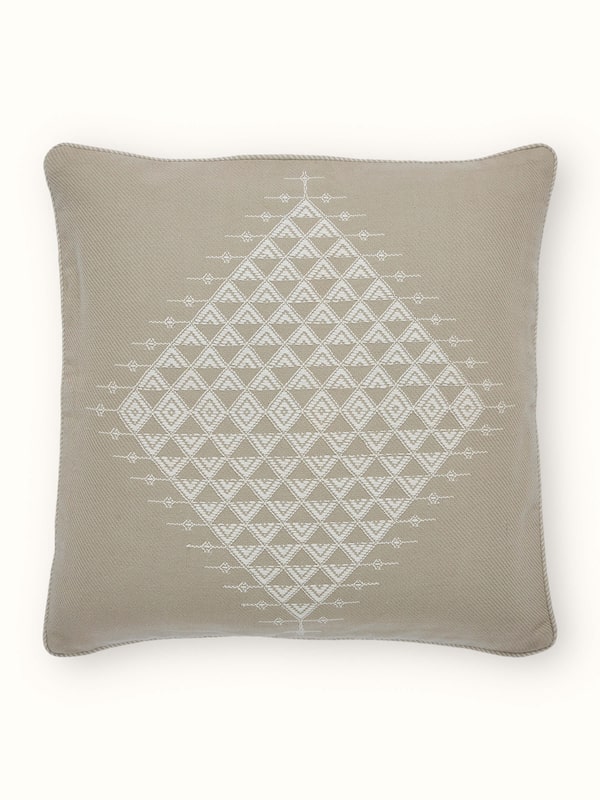 Godna Beige Diamond Buta Cotton Handwoven Pattu Cushion Cover