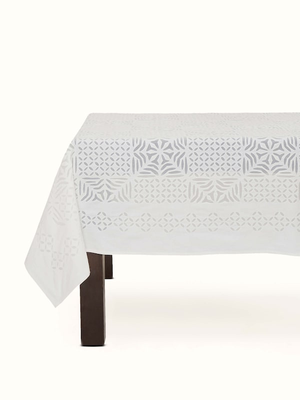 Ekam White Trellis Cotton hand Appliqué Table Cover (6 Seater)