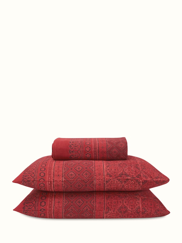Sindh Maroon Jaal Cotton Ajrakh Hand Block Print Queen-size Bedspread Set