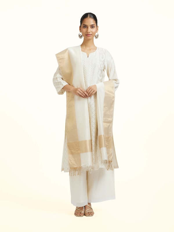 Off-white Cotton Silk Maheshwari Zari Border Dupatta