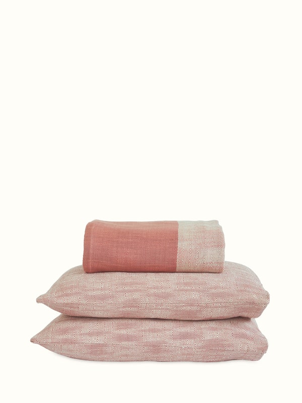 Nabha Pink Sandstone Diamond Weave King-size Bedspread Set