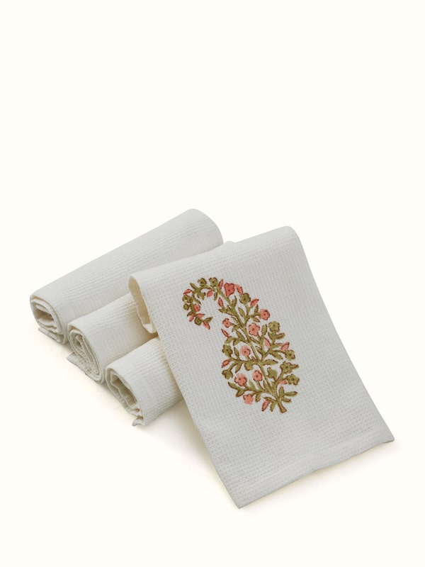 Ambi Buta Peach Floral Cotton Sanganeri Block Printed Face Towels (4 Pcs)