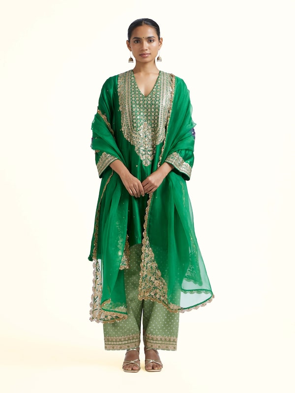 Emerald Green Silk Hand Embroidery Kurta Set