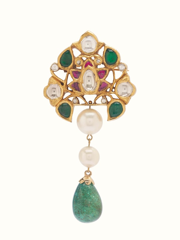 Jadau 18 Karat Gold Brooch Pin