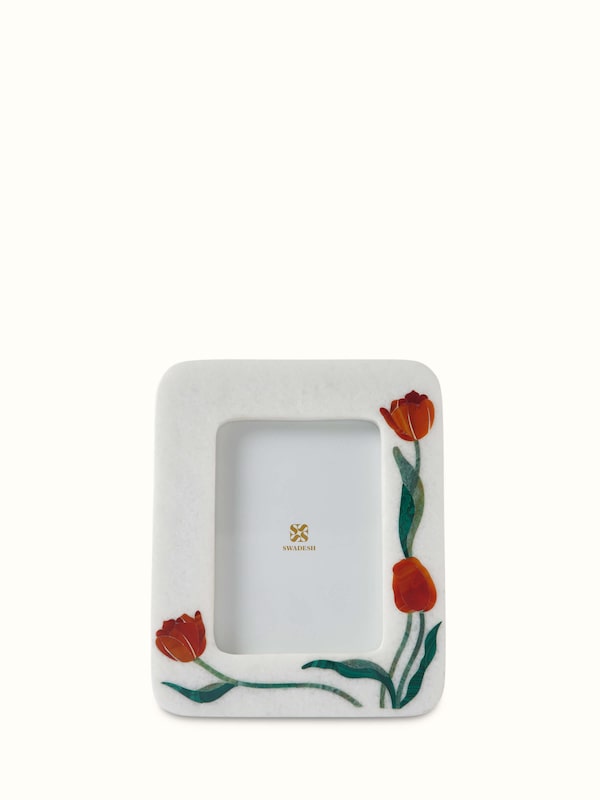 Pacchikari Marble Photo Frame White Color