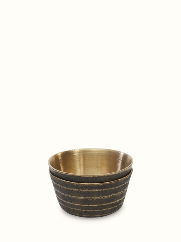 Bell Metal Dinner Bowls Black (4 Pcs)