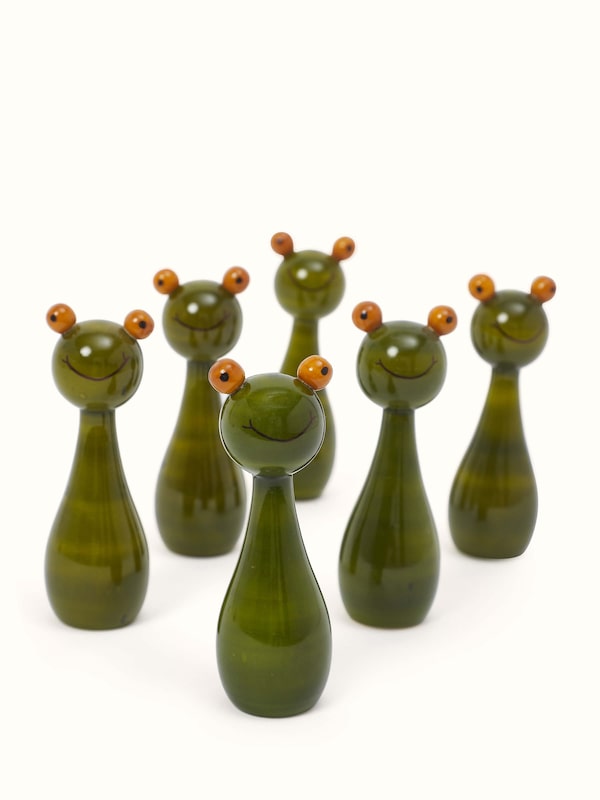 Channapatna Turnery 8-piece Snow Ball Game Green