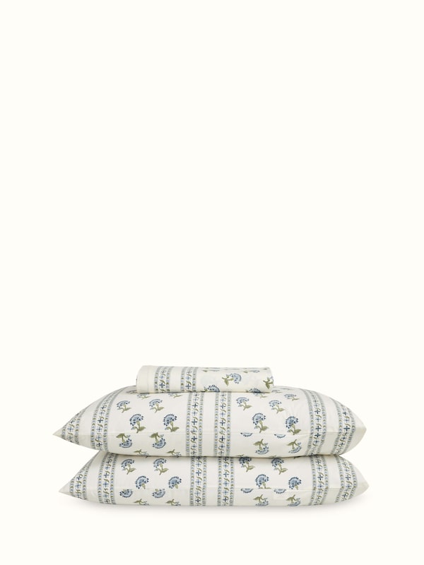 Aarunya Blue Buti Cotton Sanganeri Hand Block Print Queen-size Bedsheet Set