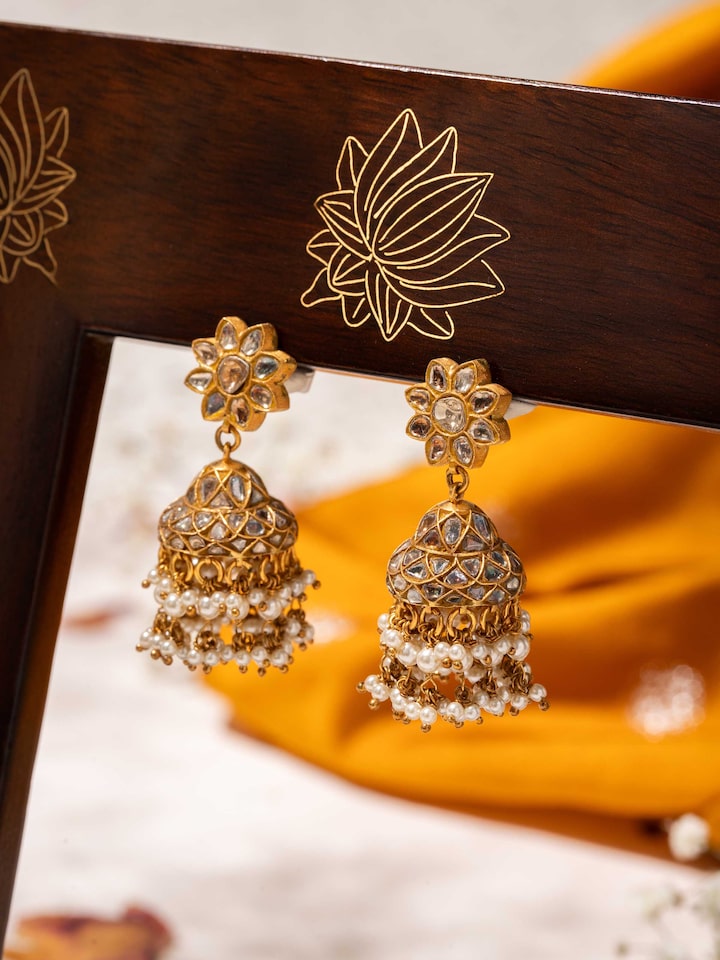 Thappa 22 Karat Gold Jhumka