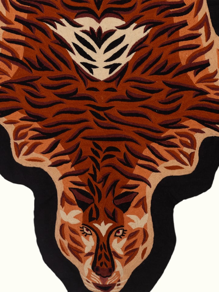 Side view of the Do Pankh Ek Mrig Gond Art