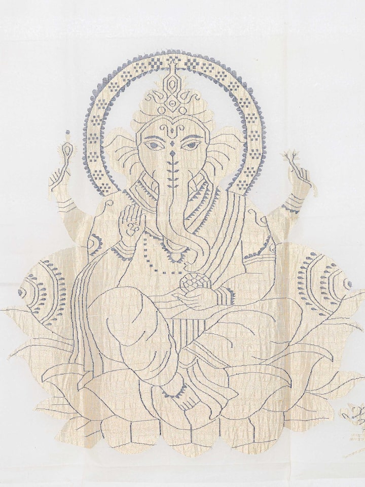 Front detail view of the Sri Ganesha Jamdani Wall Hanging