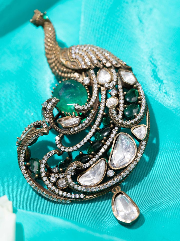 Detail view of Silver Smithing Brooch Pin highlighting the stone setting and metalwork detail