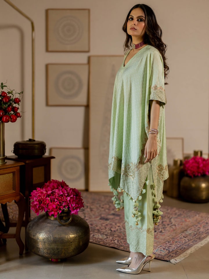 Back view of the Mint Green Silk Hand Embroidered Bandhani Co-ord Set (2 Pcs)