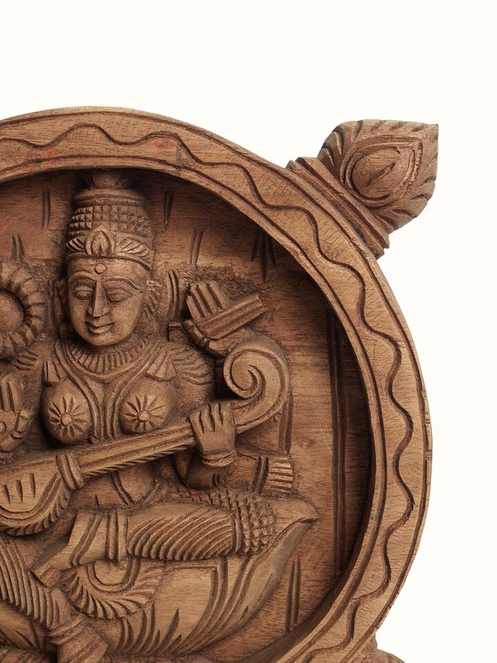 Detailed view of the Wood Carved Saraswati Idol
