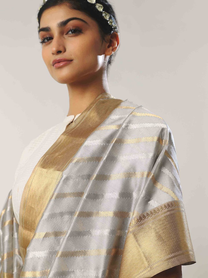 Detailed side view of grey cotton silk Chanderi saree showcasing craftsmanship
