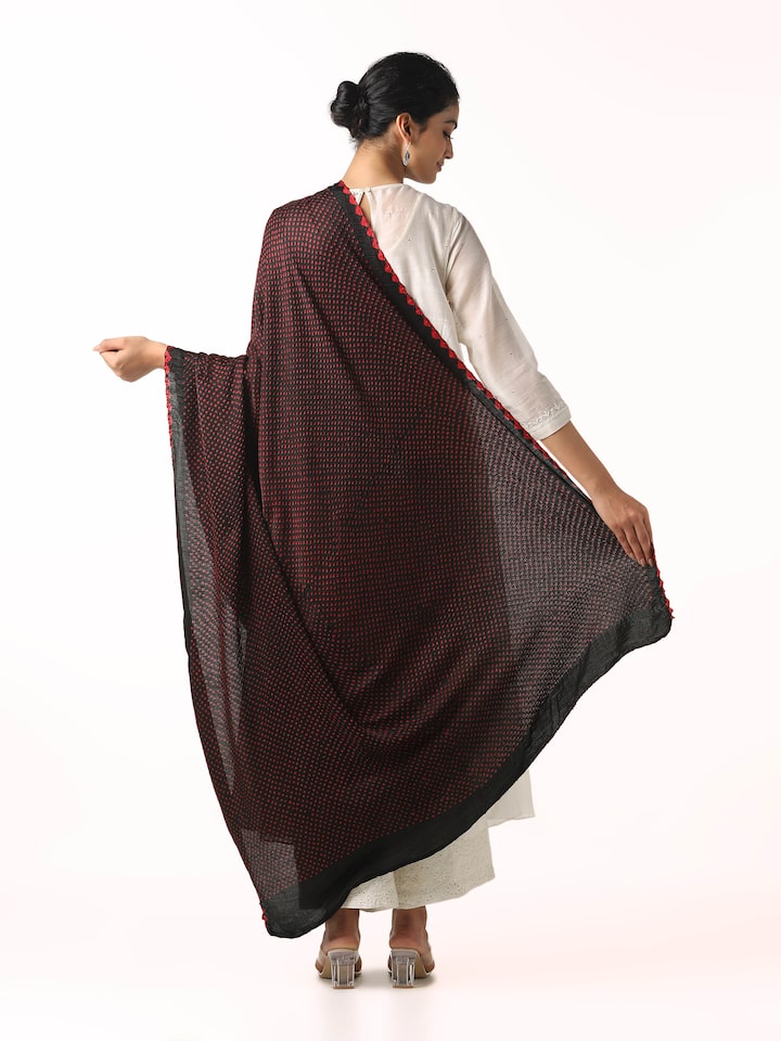 Back view of black Gajji silk Bandhani tie and dye dupatta with full design layout