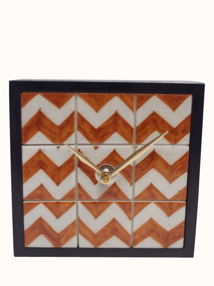Front view of Blue Pottery Ceramic Table Clock