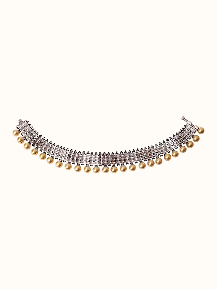 Back view of the Silver Smithing Payal Pair