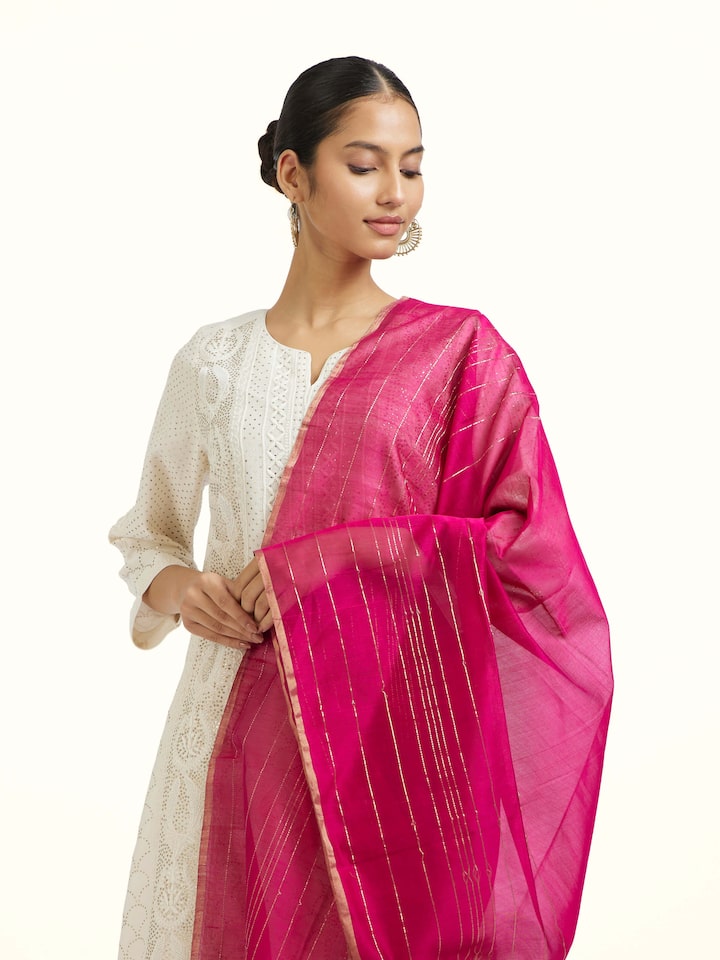 Angled view of the Pink Cotton Silk Maheshwari Handloom Dupatta