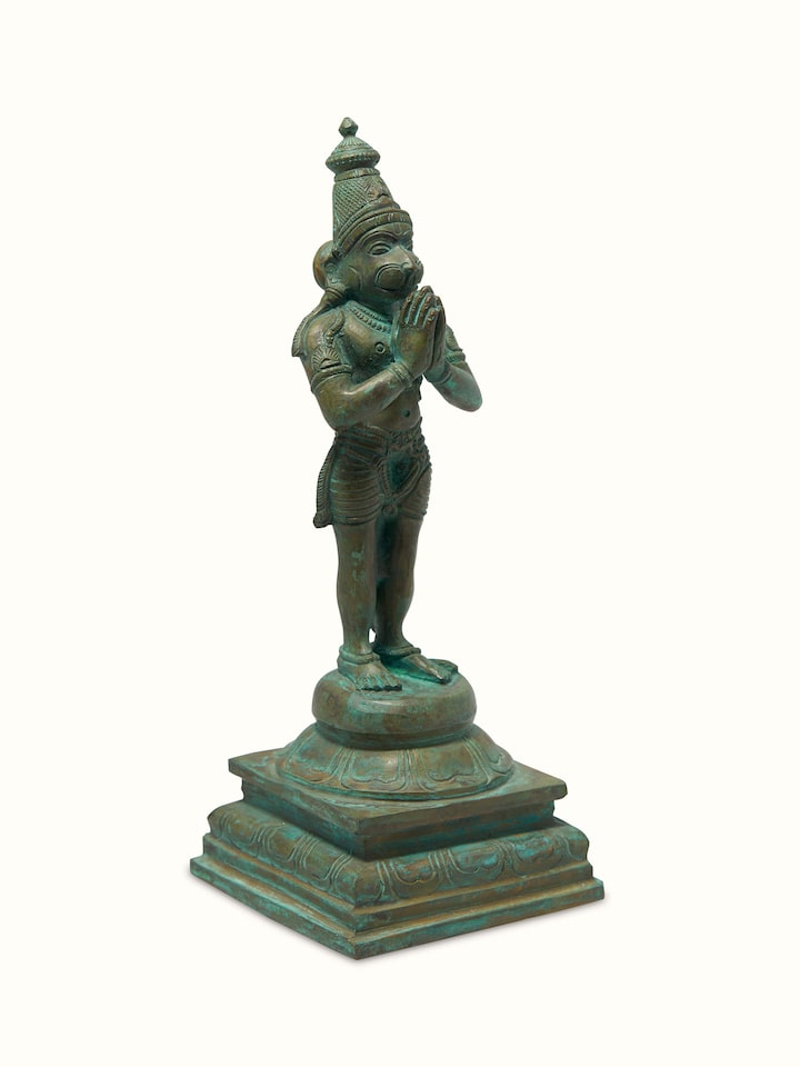 Bronze Hanuman statue with detailed sculpting – angled view