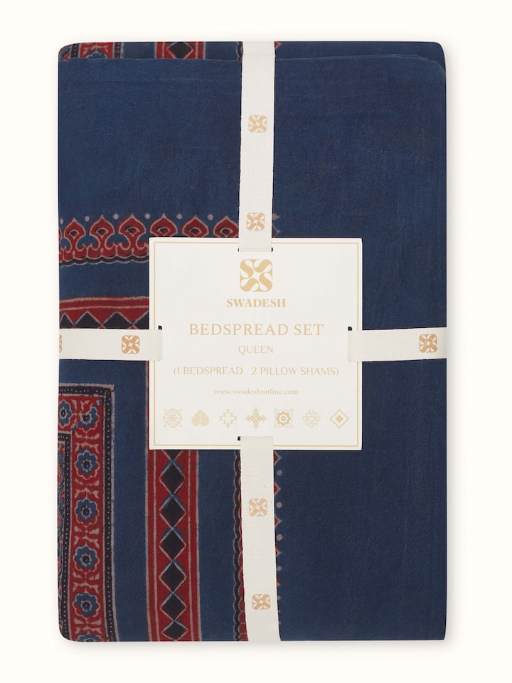 Detailed close-up of Karya khakhi textured cotton bath mat showcasing the textured design and khakhi color.