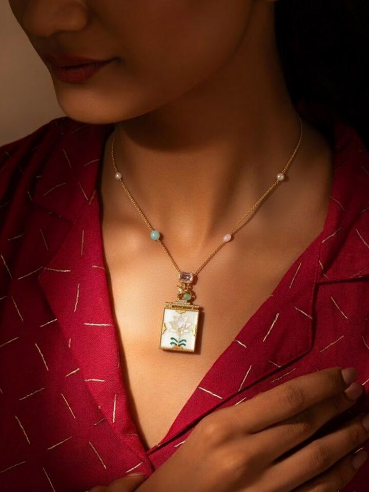 Lifestyle view of the Parchinkari Chain Pendant