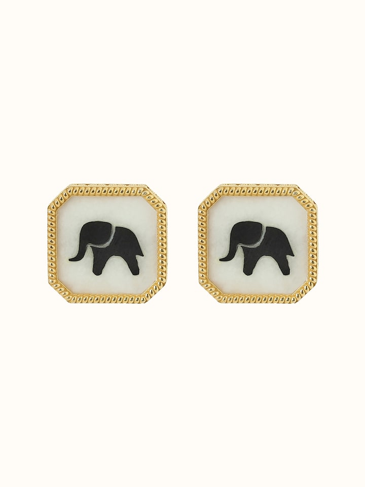 Front view of Parchinkari Silver Cufflinks showing the complete piece and design