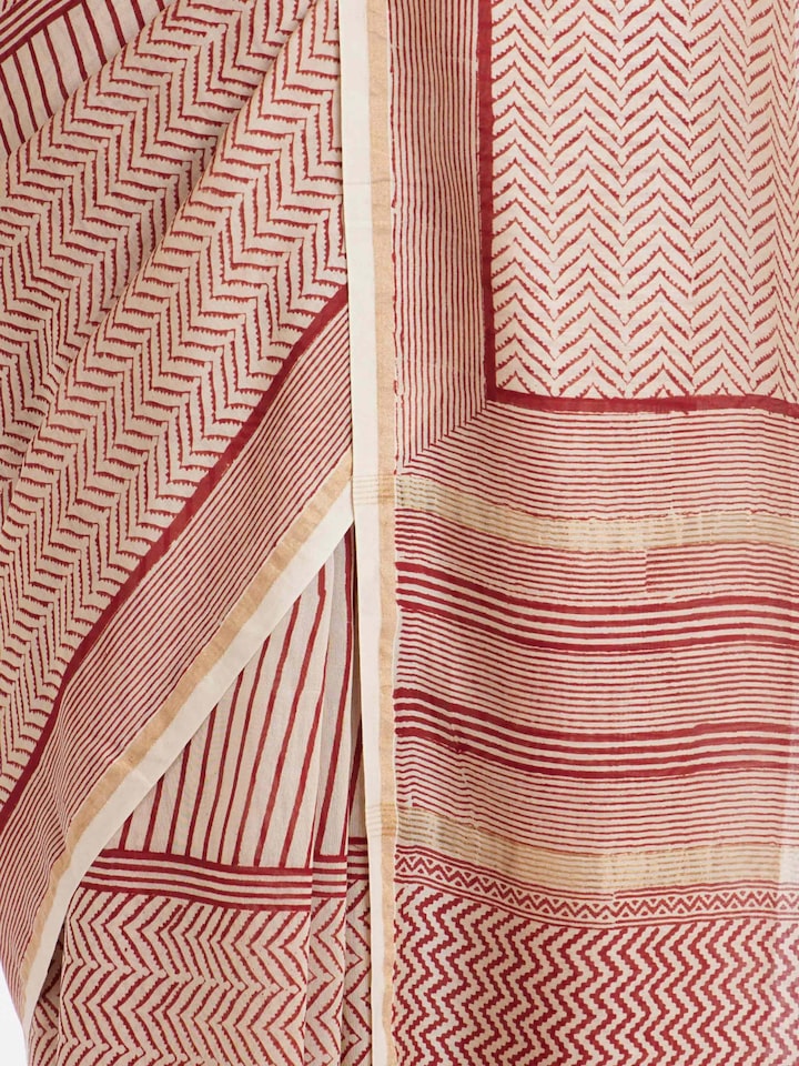 Detailed view of Red Chanderi Cotton Silk Bagh Block Printed Saree focusing on the fine craftsmanship and texture