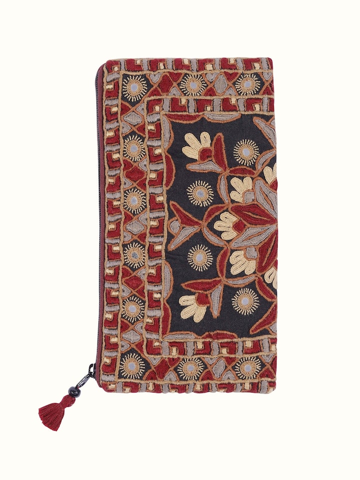 Front view of Kutchi Embroidered Clutch Bag showcasing its traditional craftsmanship and design
