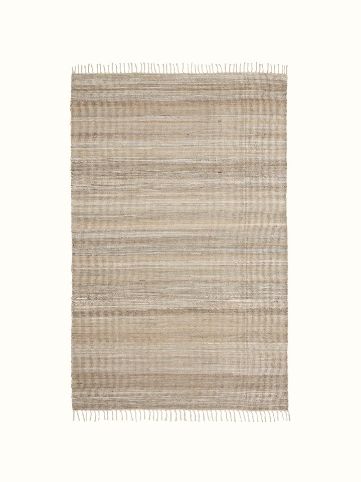 Full view of Grass pattern Agra wool & viscose hand-knotted rug with intricate design