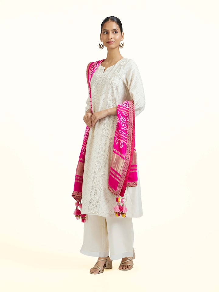 Side view of the Pink Silk Bandhani Zardozi Embroidered Dupatta
