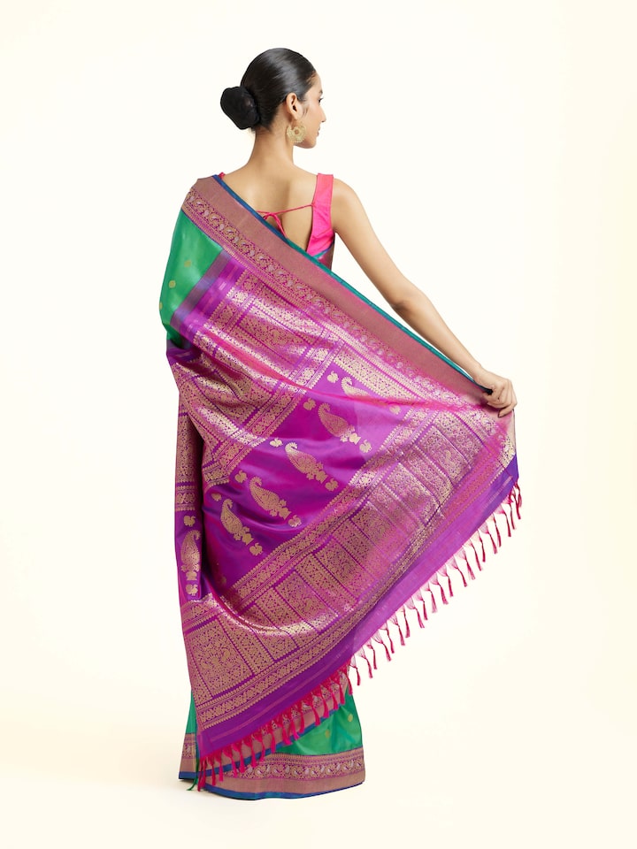 Back view of Green Silk Gadwal Saree showing the pleats and finish
