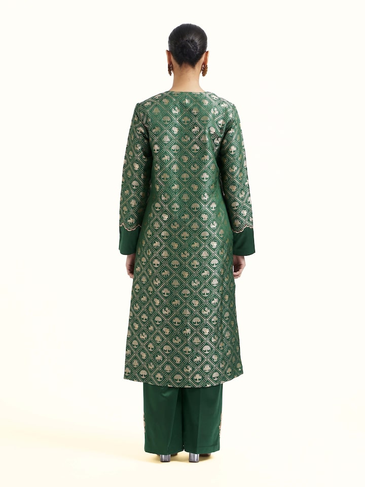 Back view of emerald green Banarasi kurta set displaying overall design