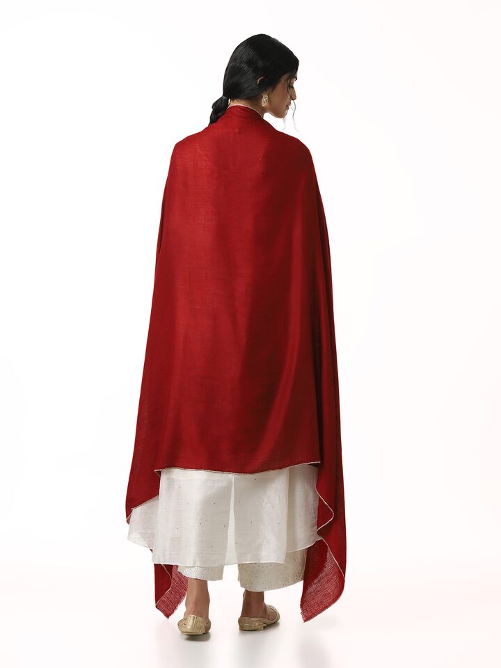 Back view of maroon cashmere kaaj embroidered handwoven stole displaying border design
