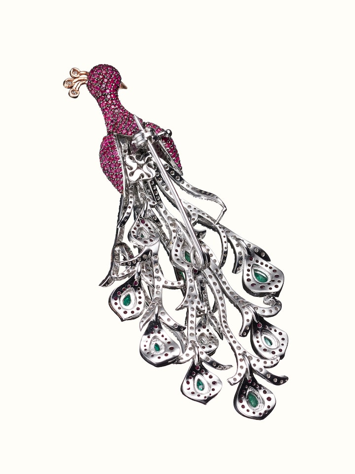 Back view of the Open Setting Gold Brooch Pin