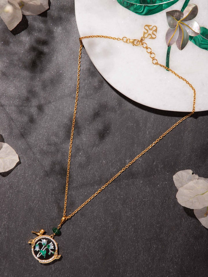 Lifestyle view of the Parchinkari Silver Pendant & Chain