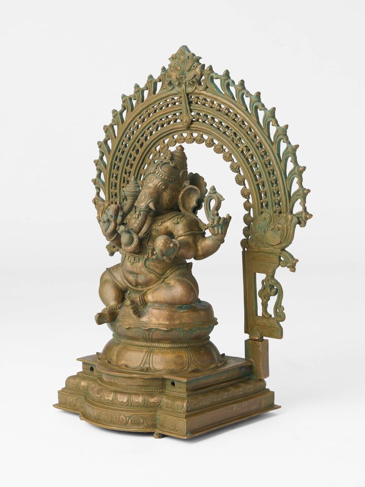 Angled view of the Bronze Sitting Ganesha Prabhavali Idol
