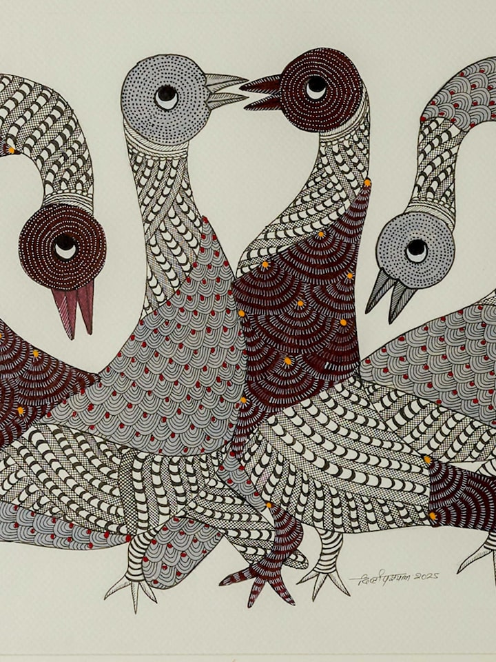 Detail view of the Shaant Pankh Gond Art