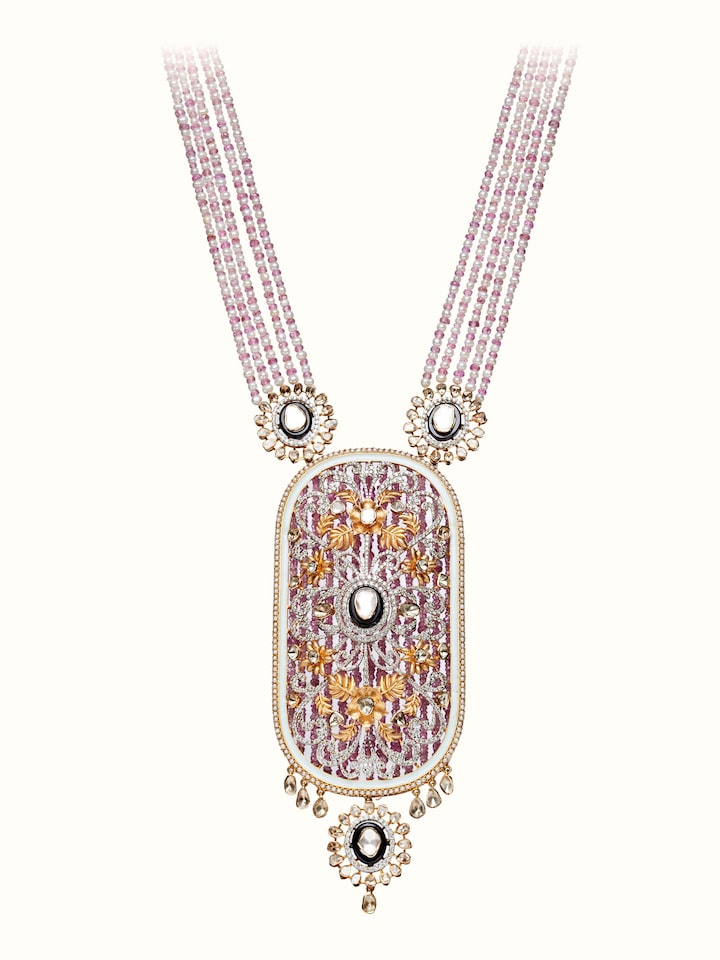 front view of open setting 14 karat gold long necklace with elegant design