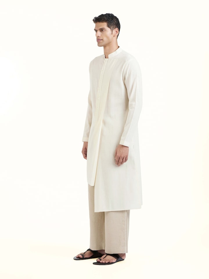 Side view of peach silk handloom long kurta showcasing straight silhouette