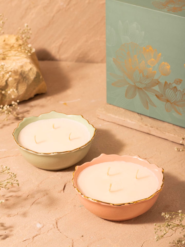 Close-up of Ceramic Candle set of 2 focusing on the ceramic finish and decorative elements