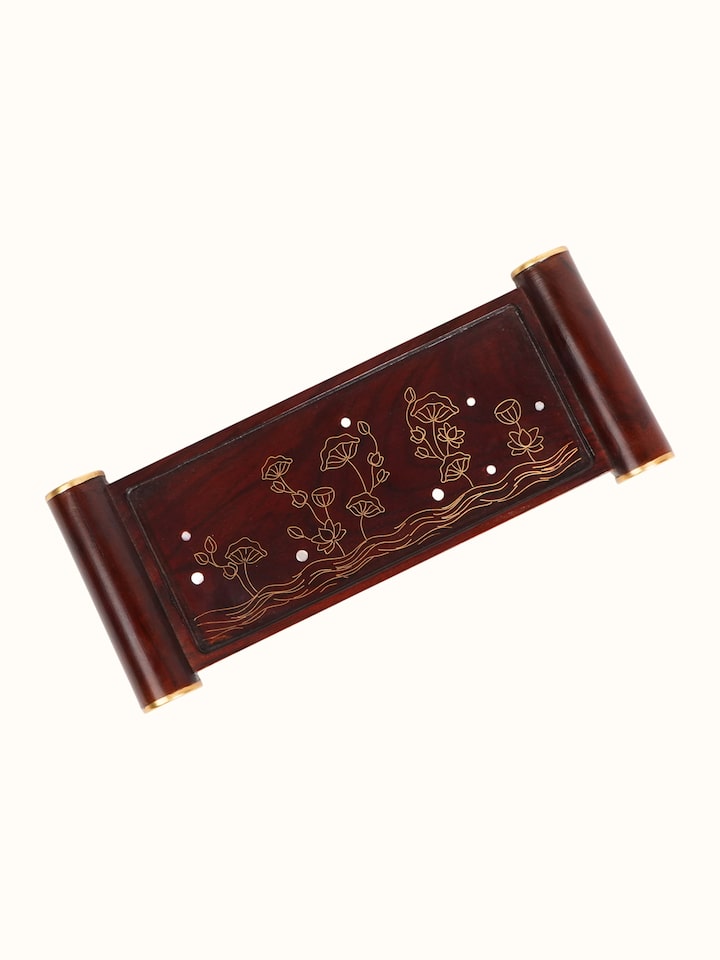 Front view of the Kamal Tarkashi Teak Wood Tray Small