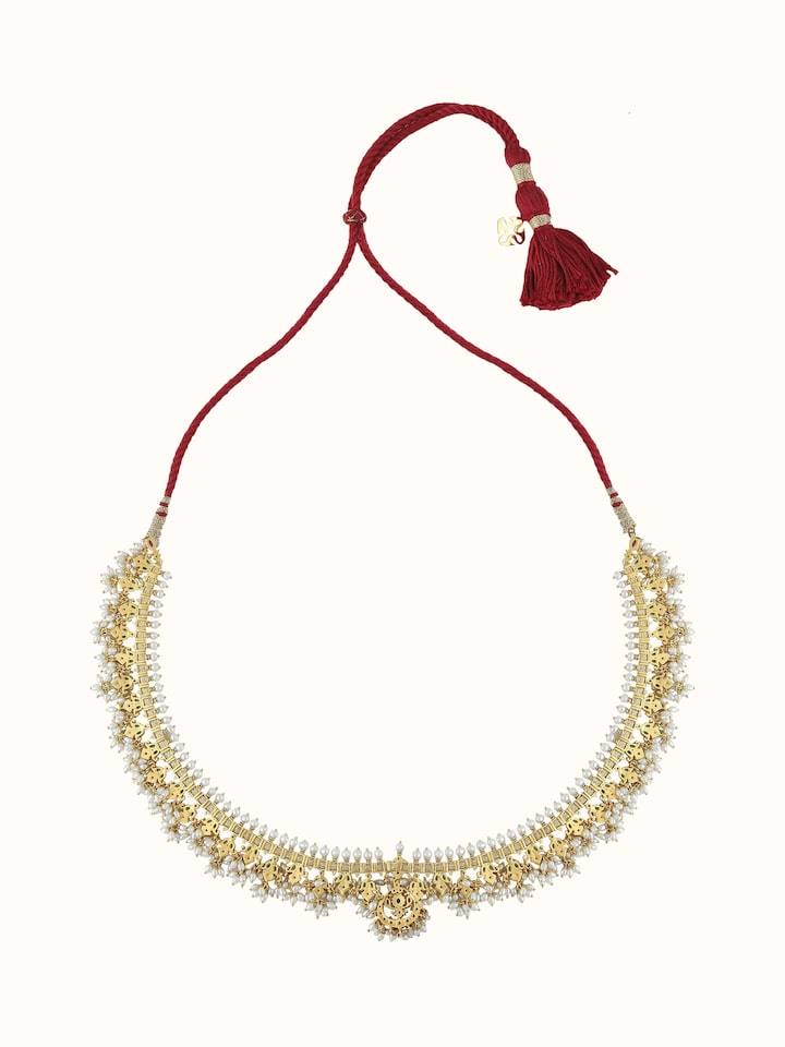 Back view of guttapusalu silver collar necklace