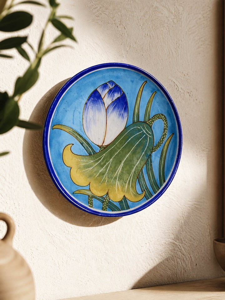 Left-side view of the Blue Pottery Floral Display Plate