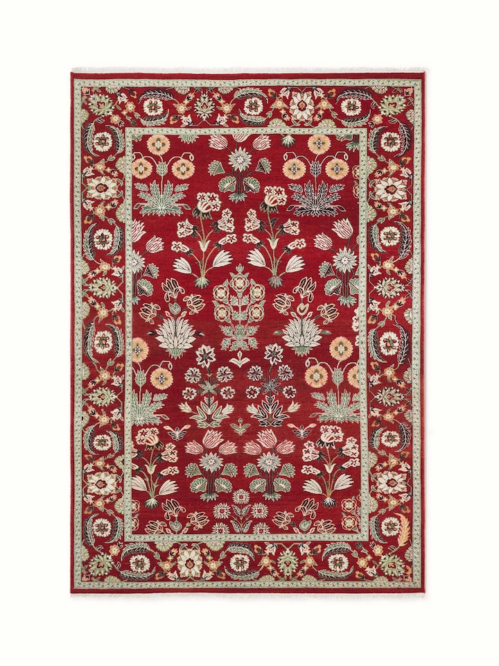 Traditional Persian Red Agra Wool Hand-Knotted Carpet