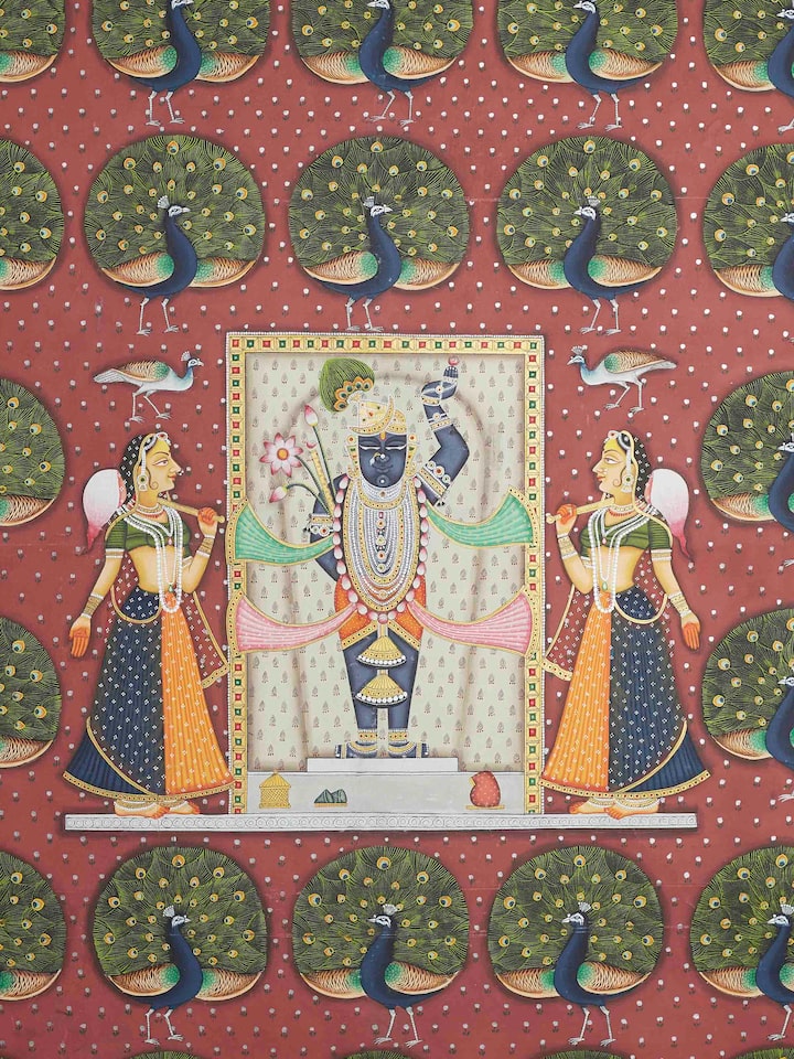 Detail view of the Shrinathji Darshan Dancing Pichwai Painting