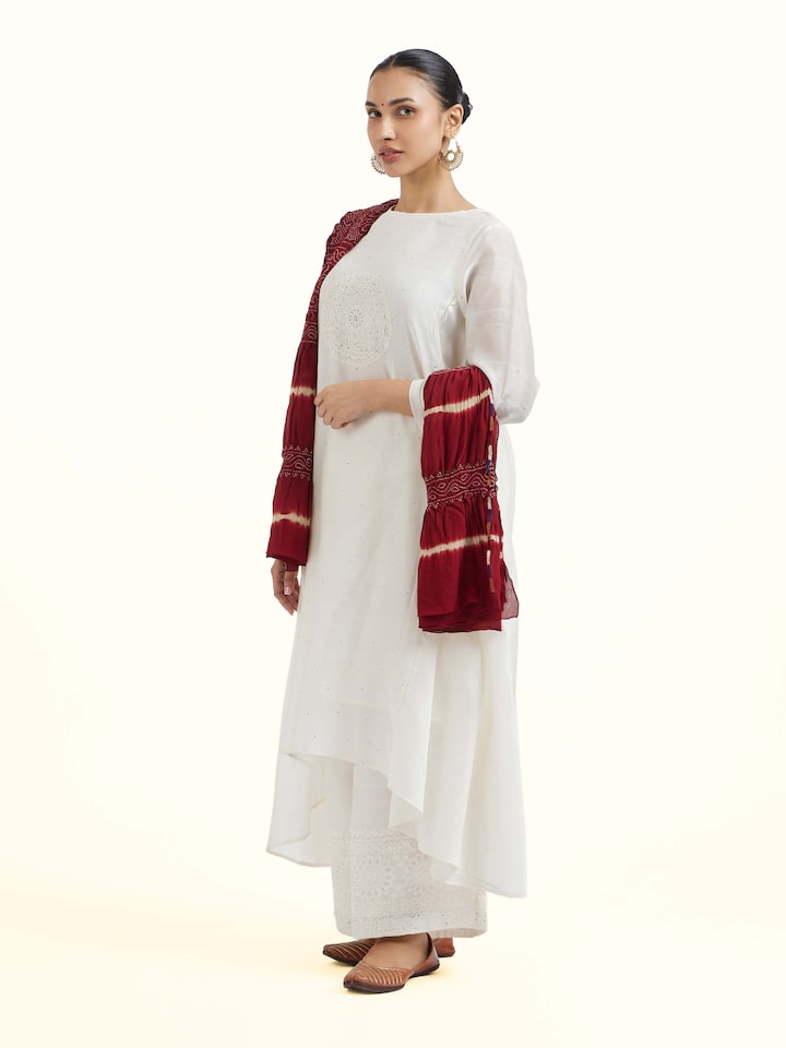 Side view of Red Bandhani Tie & Dye Dupatta II highlighting the detailed craftsmanship and elegant silhouette