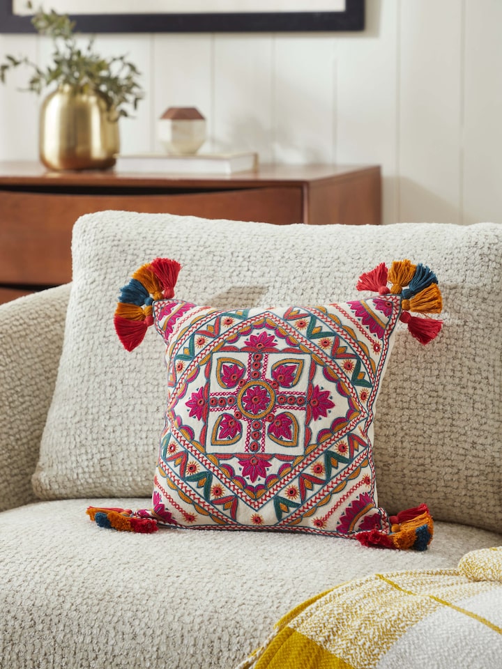 Varna Pink Mandala Cotton Pakko Hand Embroidered Cushion Cover