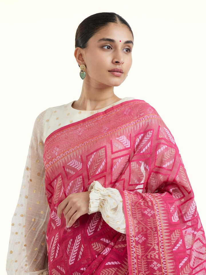 Angled view of the Pink Cotton Awadh Jamdani Saree